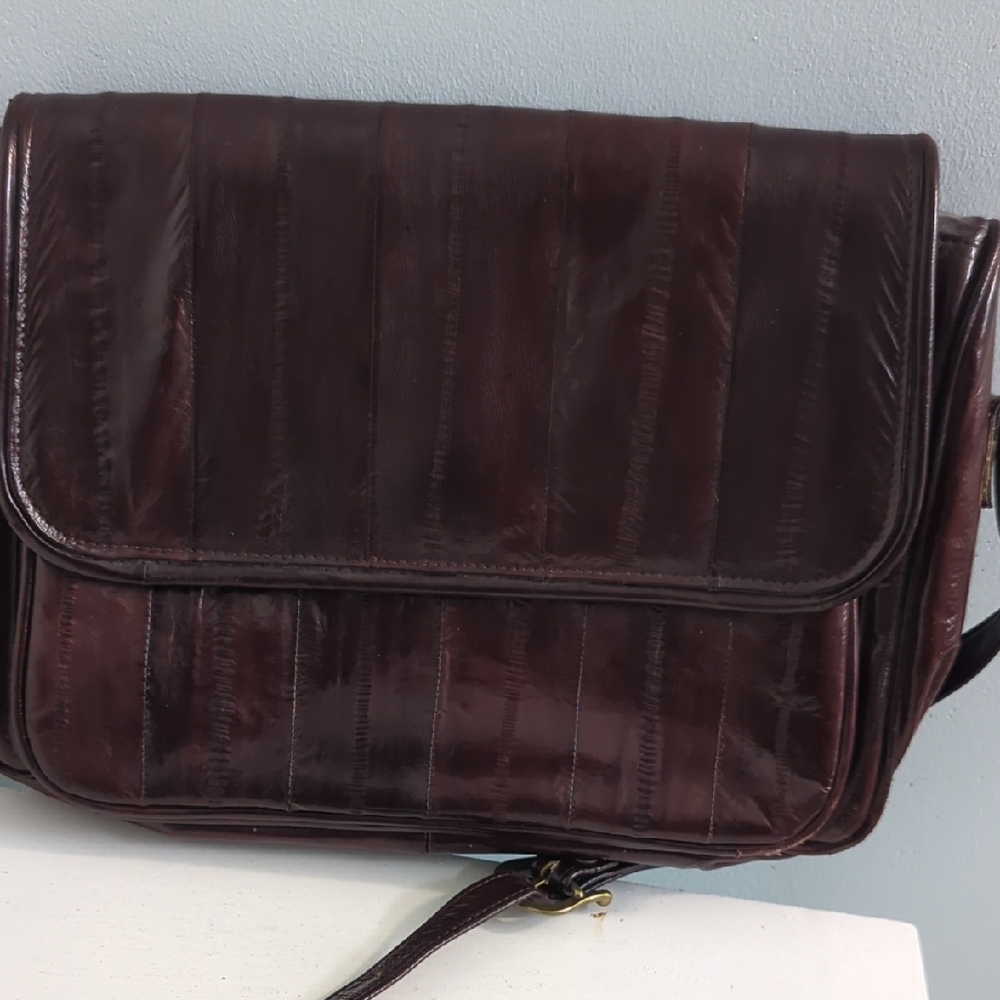 Halees Vintage Eel Skin Crossbody Bag with Snap Closure and many Compartments